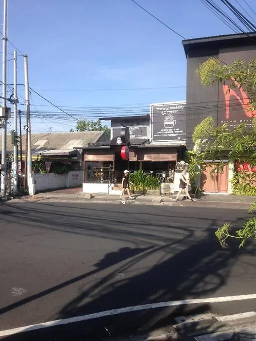 Simple Apartment 2 Seminyak